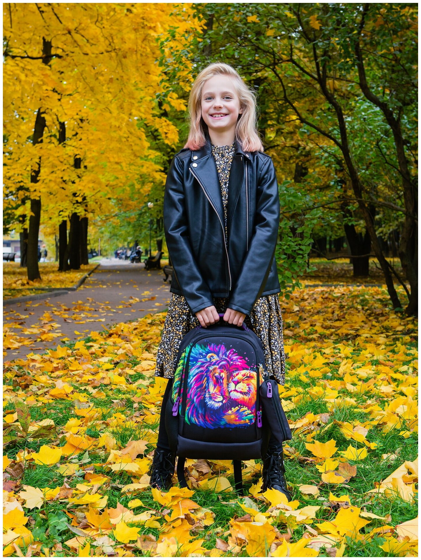 Рюкзак школьный для девочки подростка 17,2 л, А4, женский городской с анатомической спинкой SkyName (СкайНейм), размер 27х16х40 см + пенал