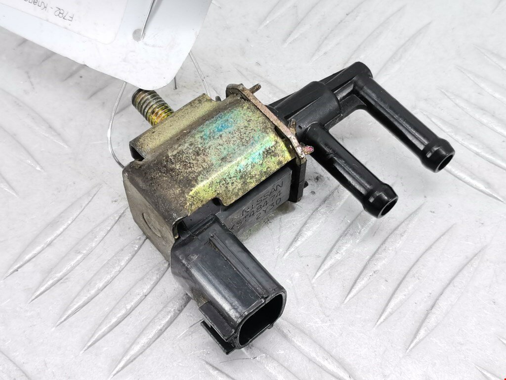 Клапан воздушный Nissan Micra K12 14930AX00A арт. 1742672