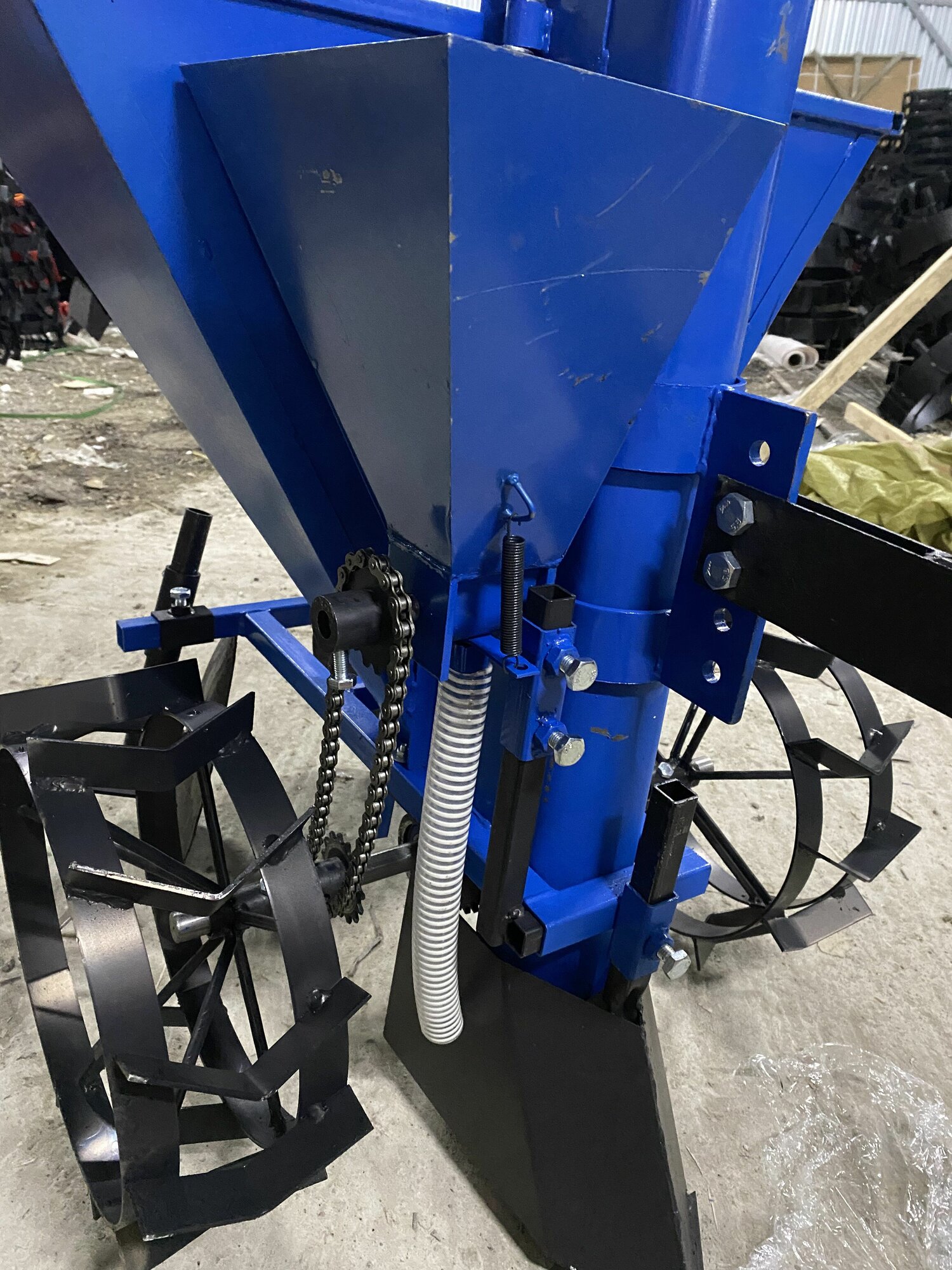 Бункер удобрений для Картофелесажалки Краян КС 01-01