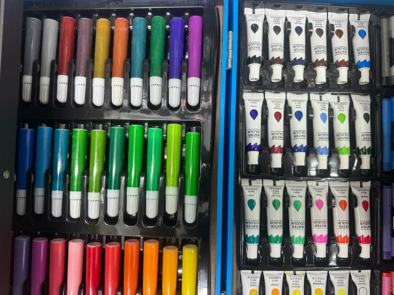 Набор для рисования и творчества в чемодане, маркеры, карандаши, фломастеры, 145 штук — фото 1