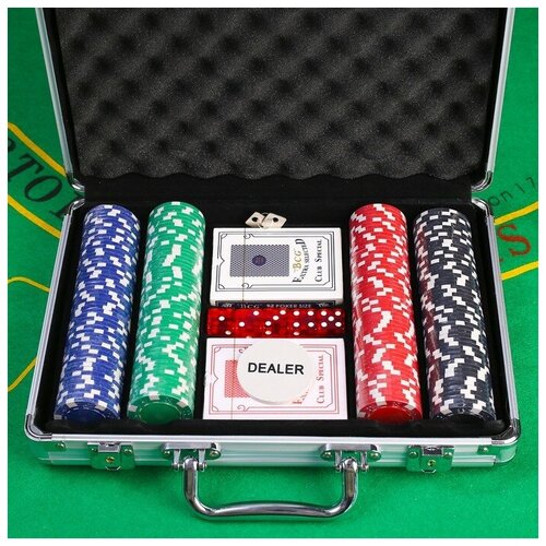 Покер в металлическом кейсе (карты 2 колоды, фишки 200 шт б/номинала, 5 кубиков), 20.5х29 см 278722