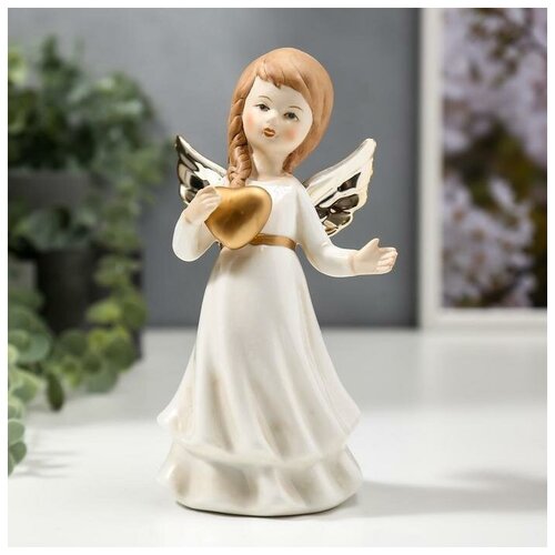 фото Сувенир керамика "ангел-девочка с золотыми крыльями, с сердцем в руке" 16,2х6,5х9 см 4059483 сима-ленд