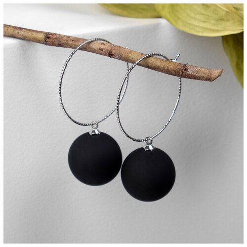 фото Queen fair серьги ассорти "снежок" в кольце, цвет чёрный в серебре