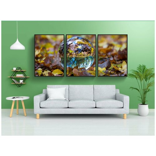 фото Набор модулных постеров для интерьера "падение, стеклянный шар, пуля" 60x90 см. в тубусе, без рамки lotsprints