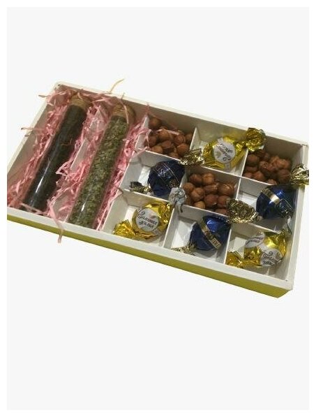 Подарочный набор чая Пуэр и Матэ со сладостями (два вида чая, орешки, конфеты) - фотография № 2