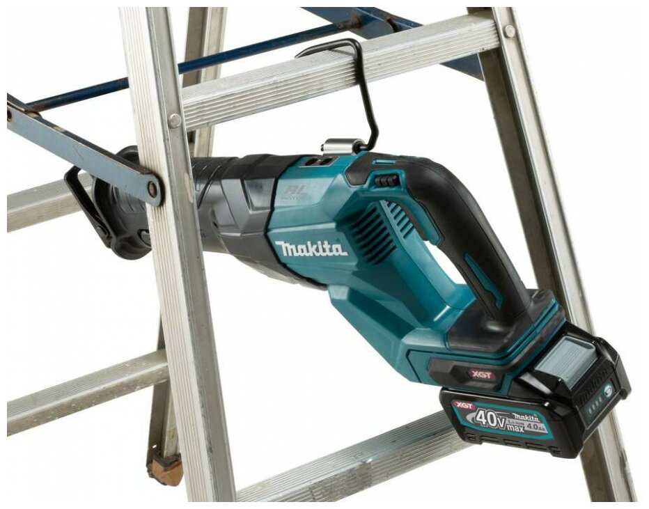 Пила сабельная аккумуляторная MAKITA XGT JR001GM201 - фотография № 13