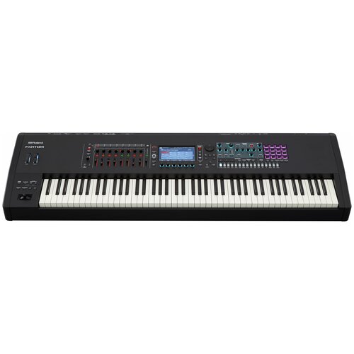 Roland Fantom 8