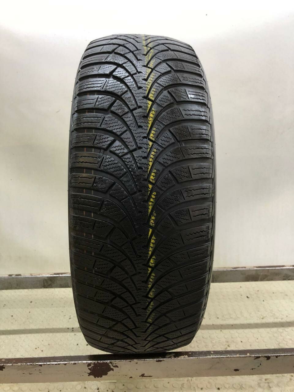 Goodyear UltraGrip 9 205/55 R16 БУ Шины Зимние