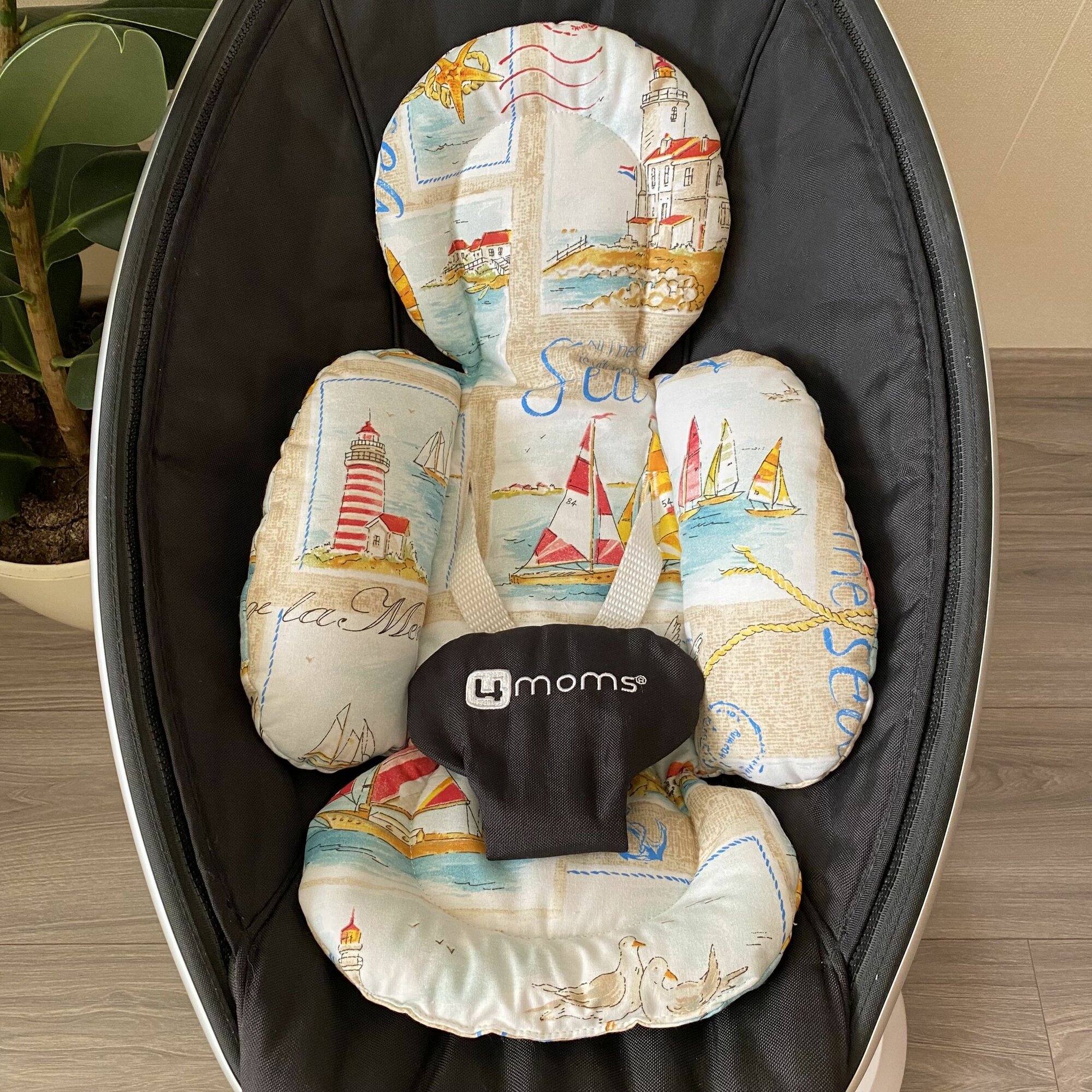 Вкладыш для шезлонга Мамару 4moms MamaRoo Море