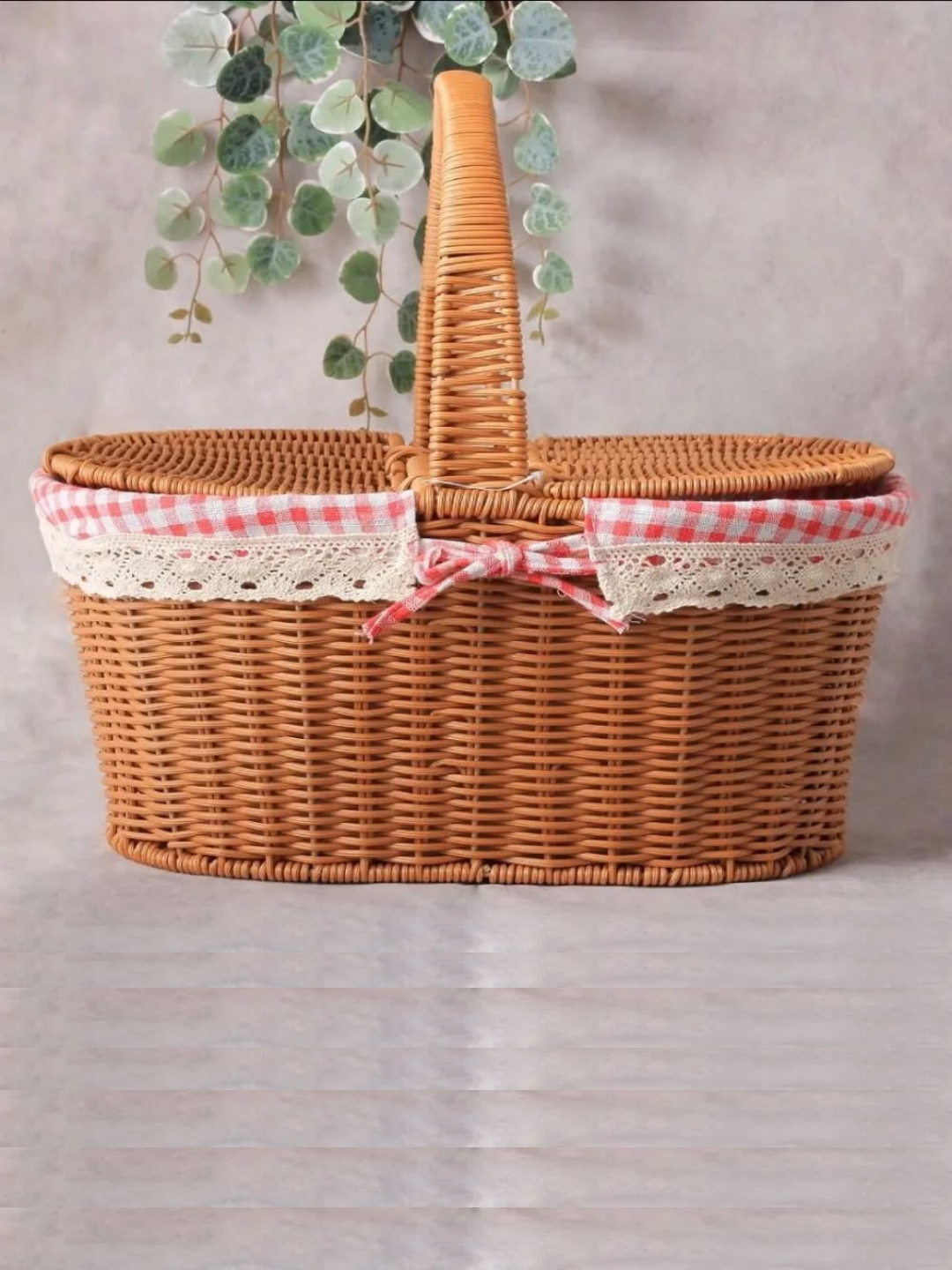 Корзина для пикника похода и поездки удобная легкая, плетенная с крышкой и ручками, пасха