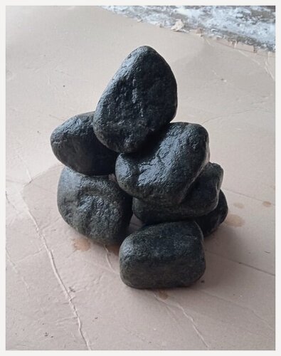 Изображение товара Дунит обвалованный (фракция 7-14 см) камни для бани и сауны коробка 19,9 кг