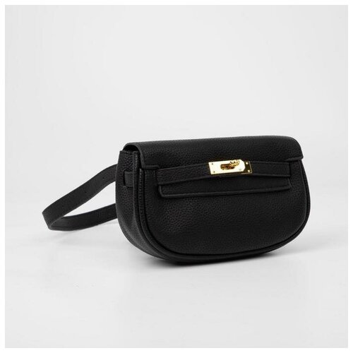 фото Сумка-мессенджер на клапане, длинный ремень, цвет чёрный нет бренда