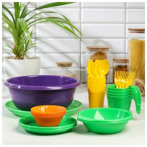 Альт-Пласт Набор посуды на 4 персоны «Всегда с собой», 30 предметов