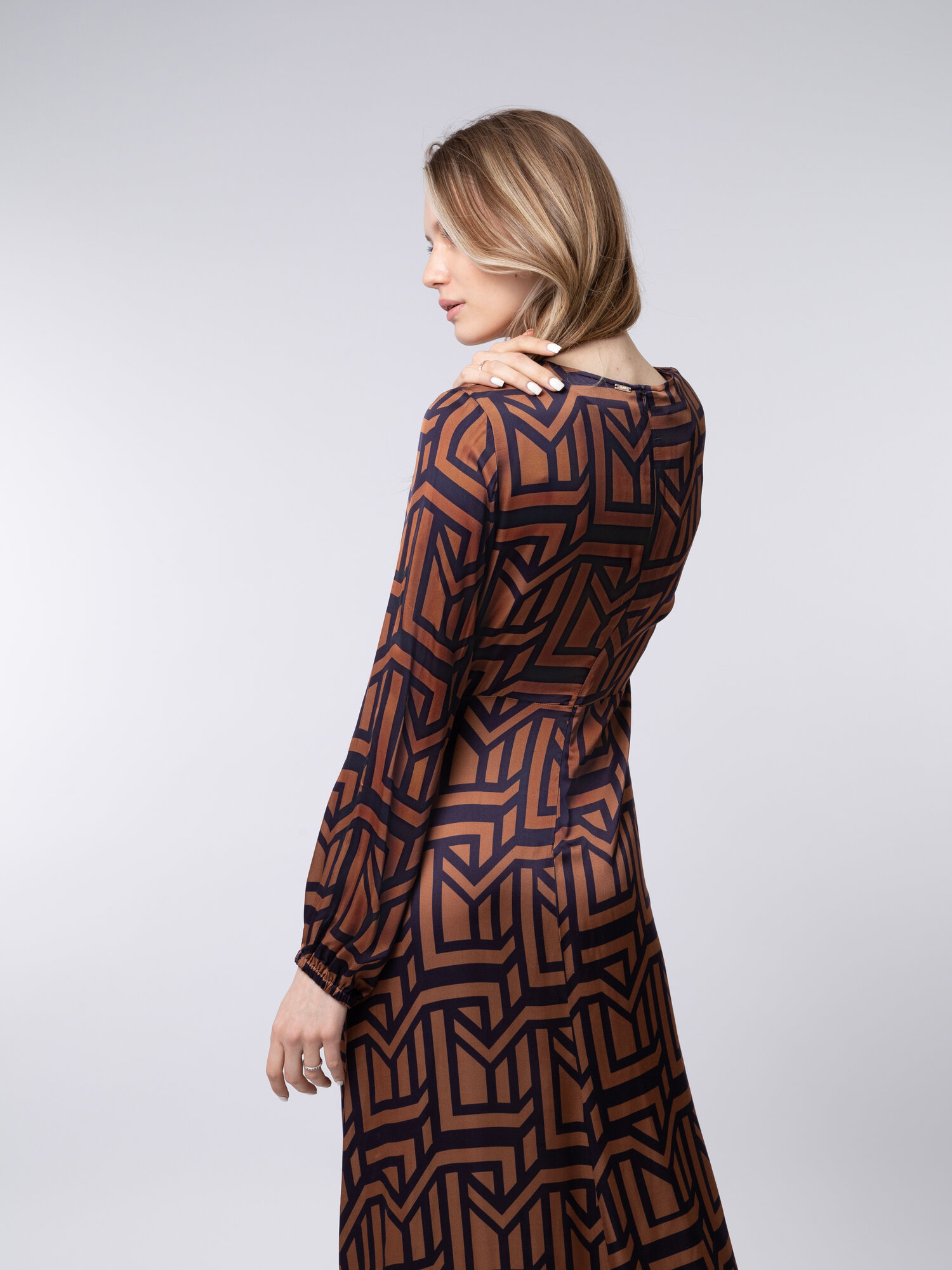 Платье Cinque, размер 36, черный/коричневый — фото 1