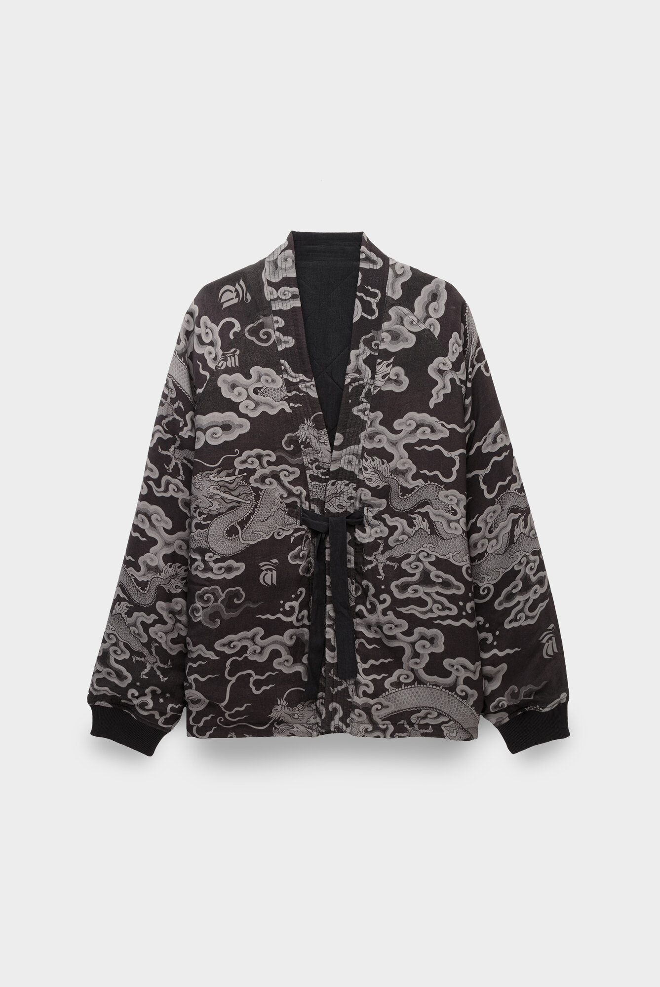 Кимоно Maharishi 5027 30th anniversary reversible kimono black для мужчин цвет черный размер 52