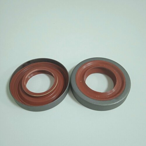 Сальник редуктора переднего моста арт 2121-2302052 кр 358х68х12 для ам ВАЗ 2121 NIVA в комплекте 2 шт 430₽