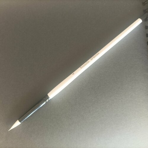 Кисть синтетика жесткая Pennelo круглая N 4 короткая ручка 309₽