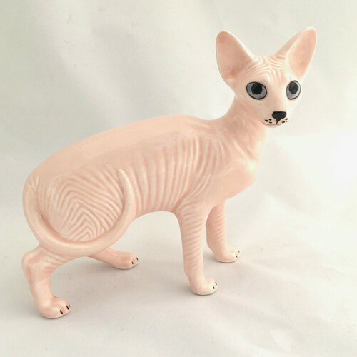 Статуэтка кота сфинкса розового