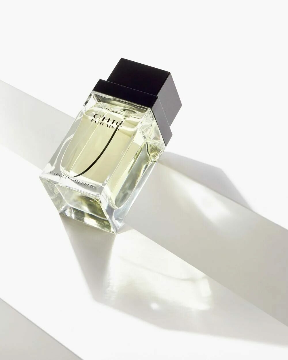 EDT Туалетная вода C.H. Carolina Herrera « Chic » : мужские духи, 60 мл — фото 1