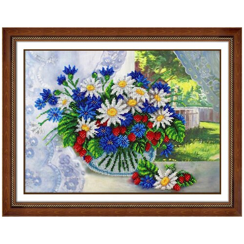 фото Набор для вышивания паутинка б-1284 букет с земляникой