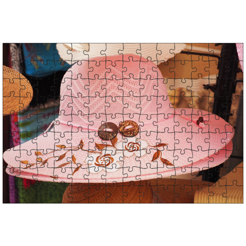 фото Магнитный пазл 27x18см."шапка, розовый, женская шляпа" на холодильник lotsprints