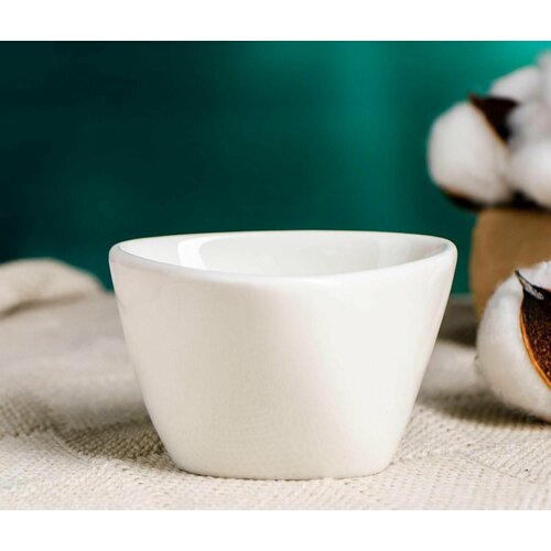 Горшок Лайт 5х8см белый 518₽