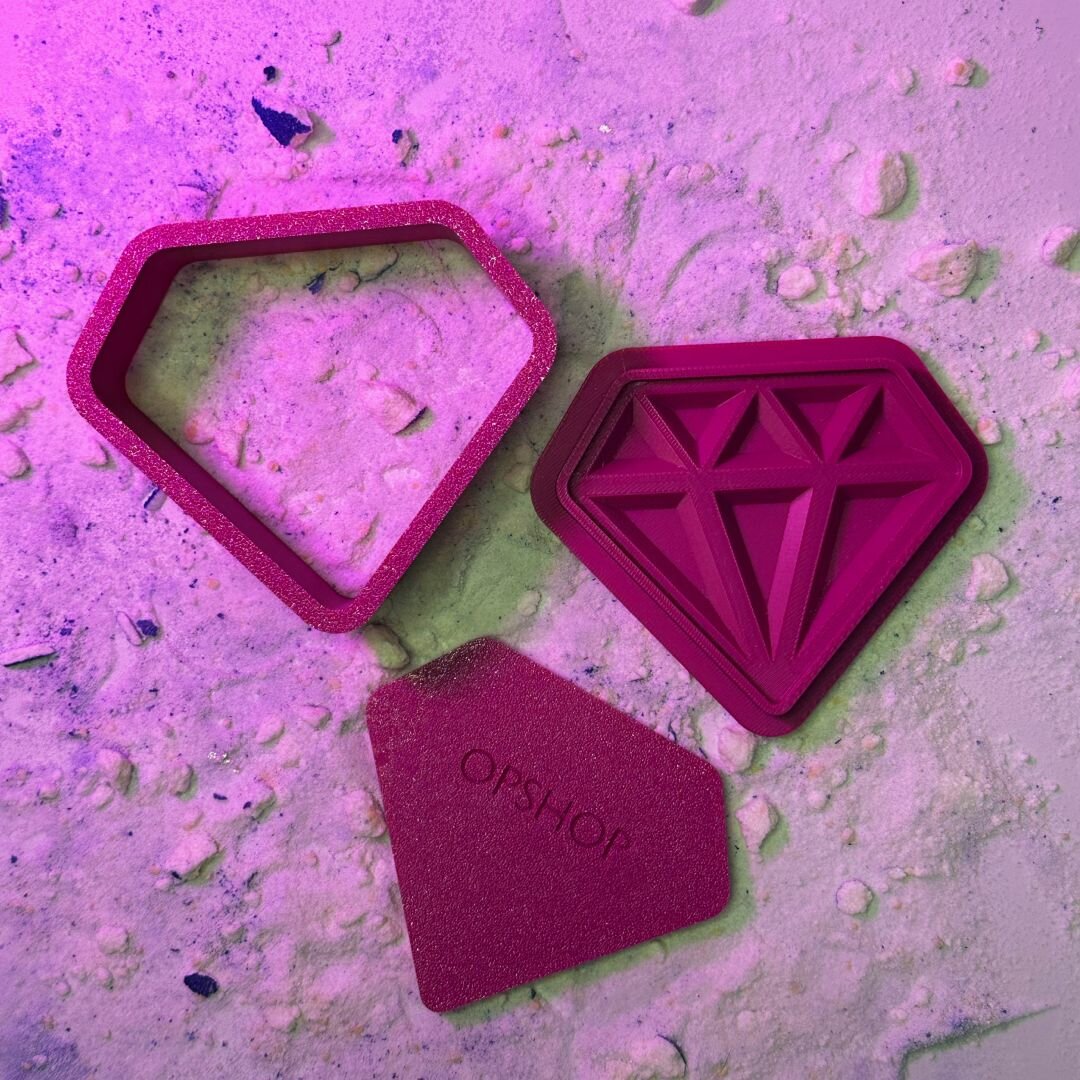 3D форма для бомбочек Граненый алмаз 9 см — фото 1