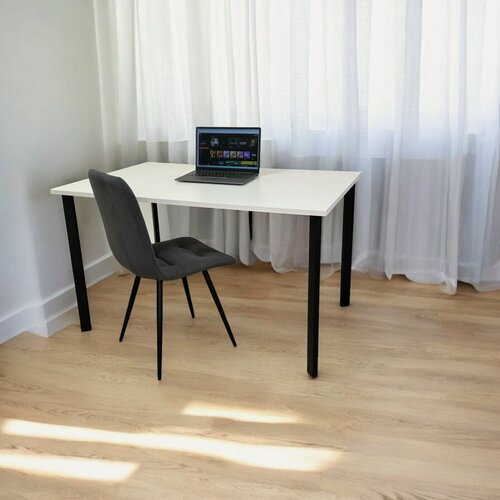 Изображение товара Игровой компьютерный стол/ цвет столешницы Белый, 140*80 см. Ножки черные