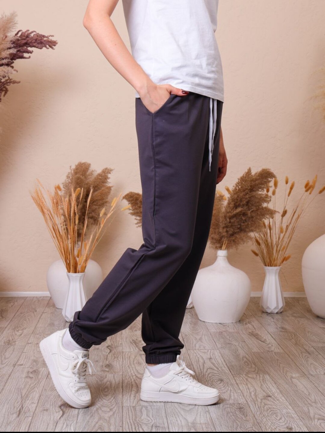 Брюки спортивные  брюки-джоггеры, размер 56, графит — фото 1