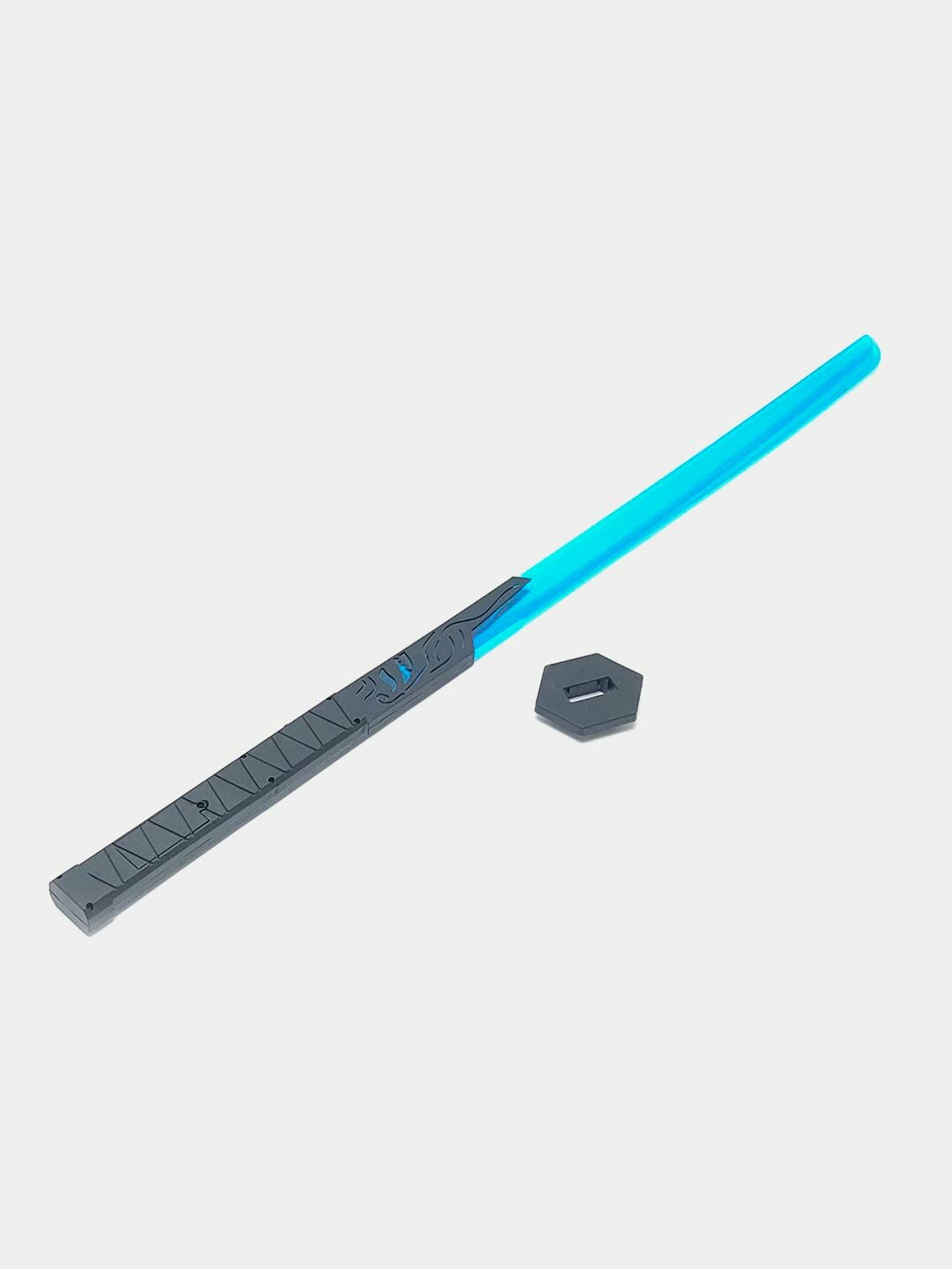 Меч игровой светящийся голубой Арт. QCMD 75 см для активных игр Код. 00691