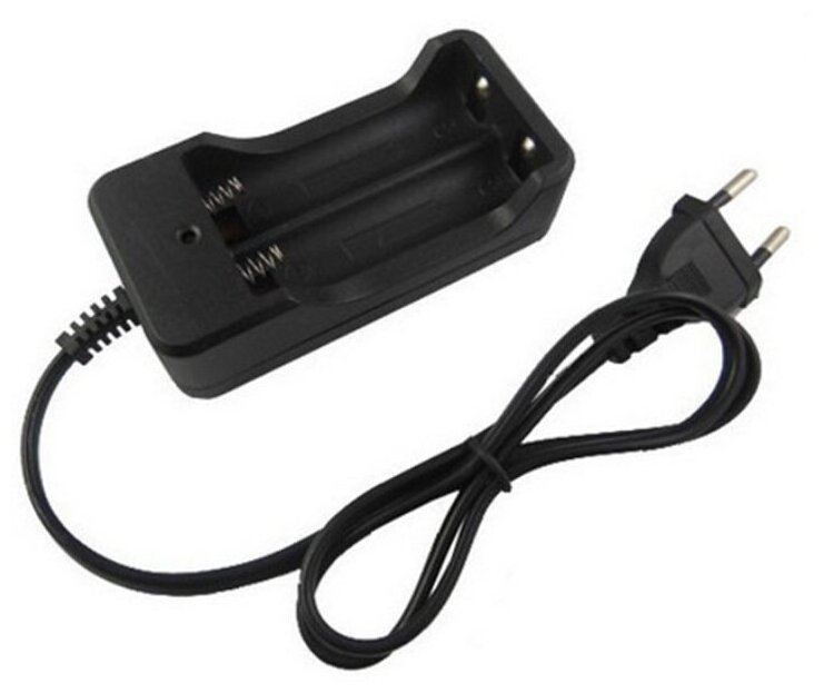 Зарядное устройство для аккумуляторов XPX Зарядное устройство для двух Li-Ion аккумуляторов 18650 с кабелем