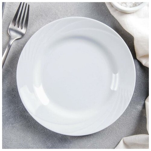 фото Тарелка мелкая «бельё», d=17,5 см mikimarket