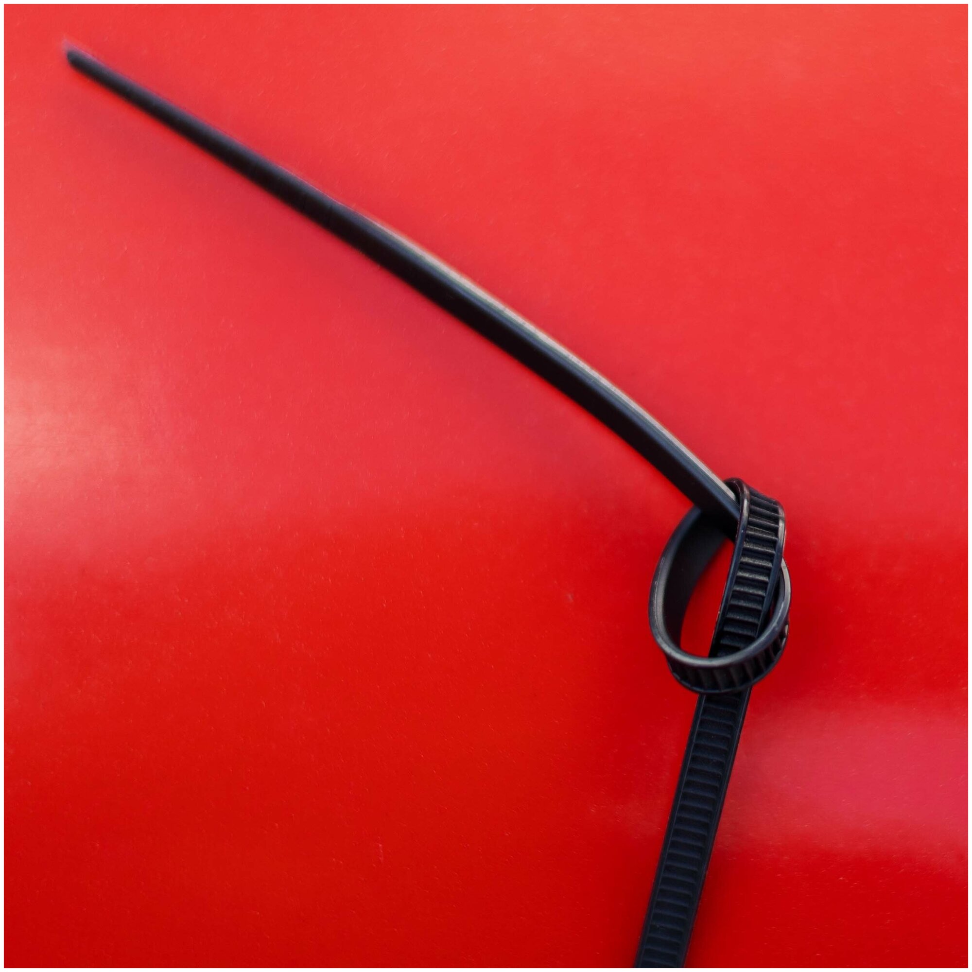 Хомут пластиковый (стяжка кабельная) 4х150 мм (упаковка -100шт. черный) - фотография № 8