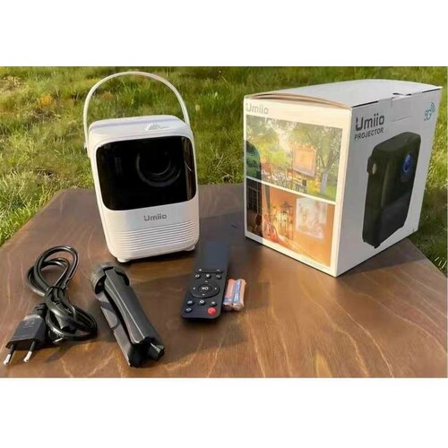 Портативный проектор Проектор UMIIO Full HD 1080p 5G Android TV Видеопроектор для для дома дачи офиса белый 702900₽