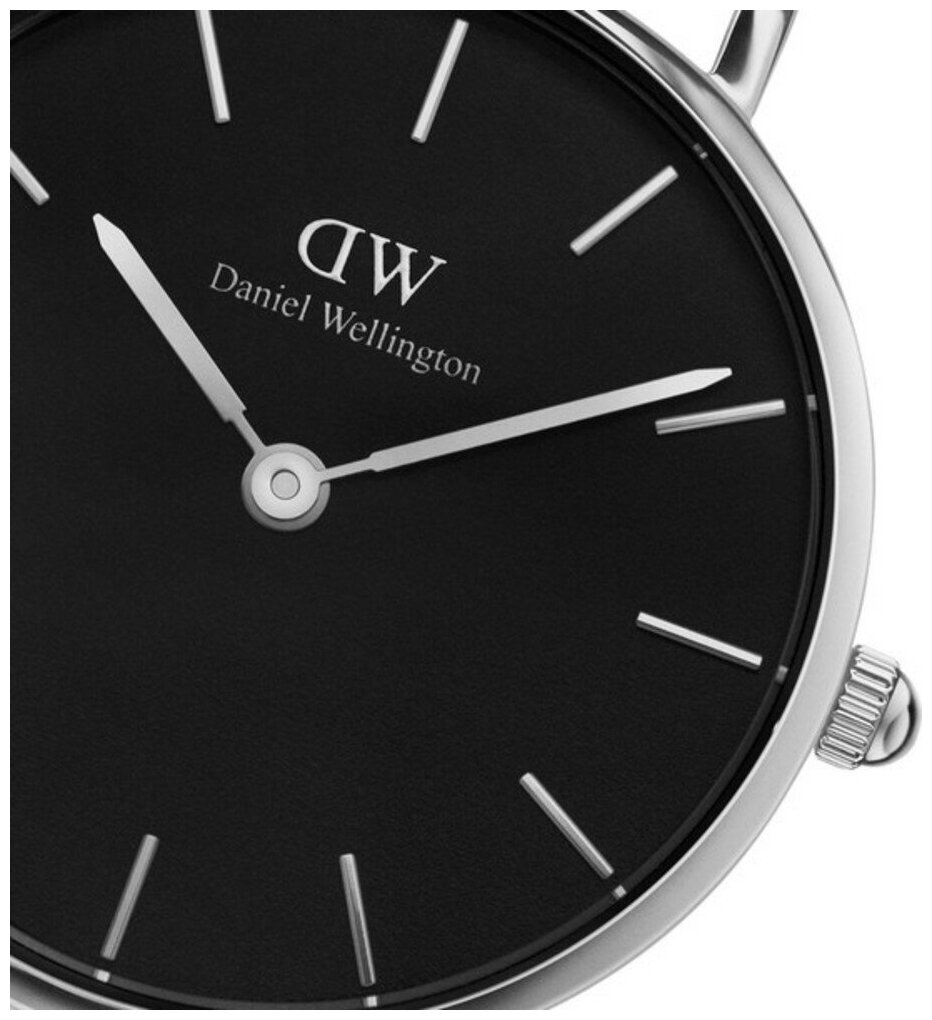 Наручные часы Daniel Wellington Petite, серебряный — фото 1