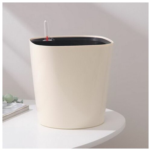 Кашпо с системой автополива Акиби Комфорт, слоновая кость, 4,5 л