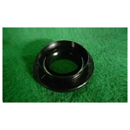 Сальник раздаточной коробки (прав.)