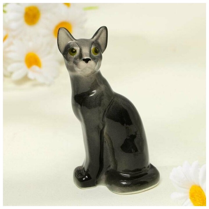 Статуэтка / Сувенир фарфоровая "Кошка Тайка", чёрная, 10 см