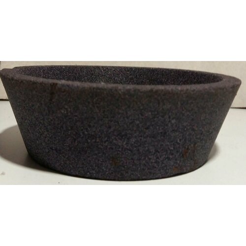 Чаша из хром титанистого корунда 150х32х50 1200₽