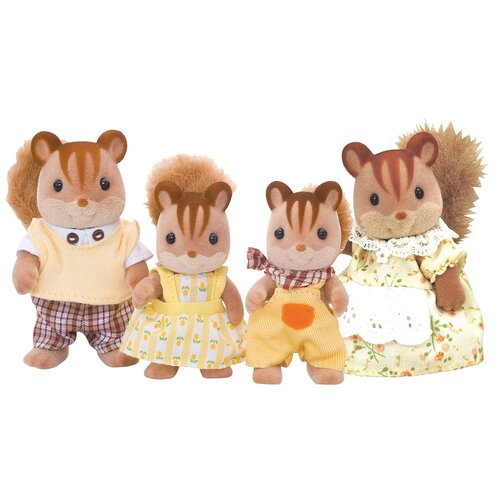 Sylvanian Families Семья белок 3136/4172 игровой набор sylvanian families праздничные платья 5236