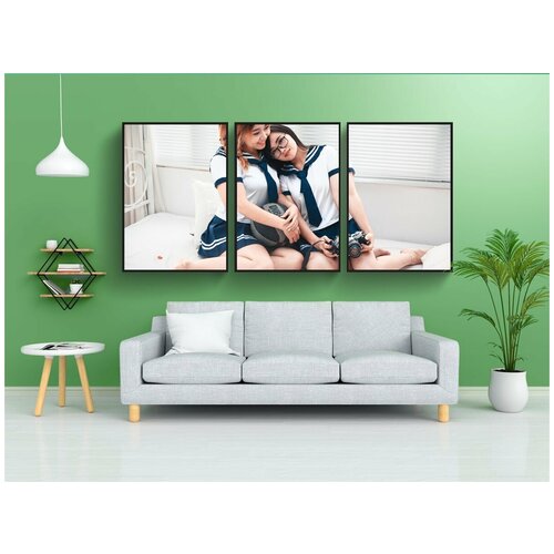 фото Набор модулных постеров для интерьера "женщина, семья, внутри" 60x90 см. в тубусе, без рамки lotsprints