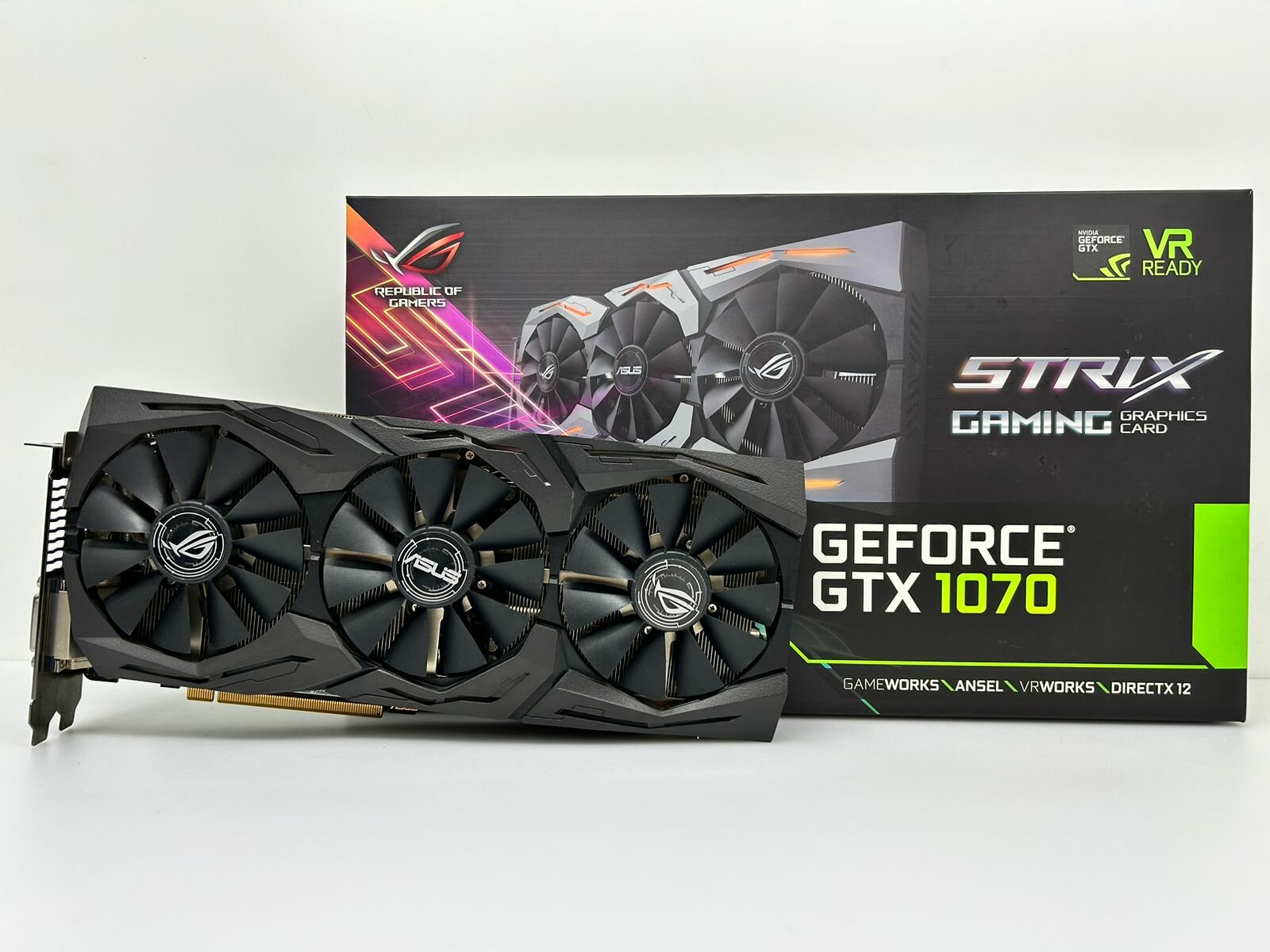 Видеокарта 8.0 Гб Asus GeForce GTX 1070 ROG STRIX