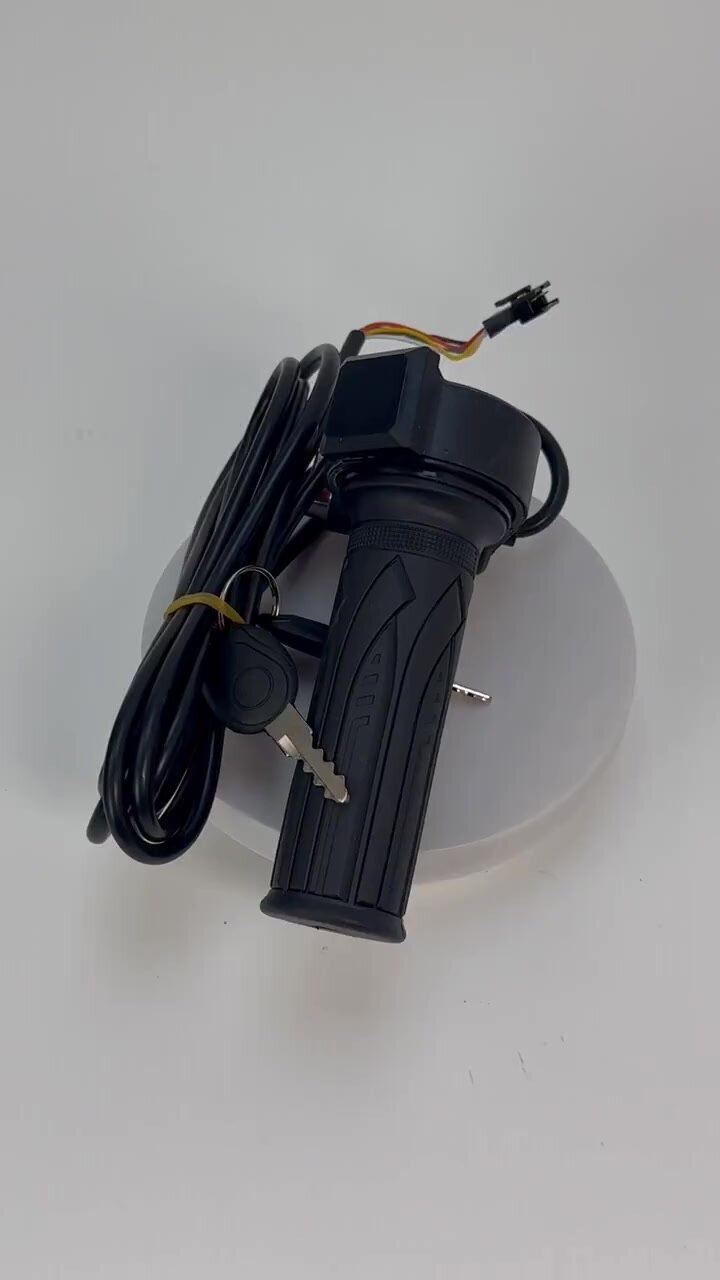 Ручка газа мотоциклетного типа для электровелосипеда Kugoo Kirin V3 Pro с замком зажигания, 5 pin — фото 1