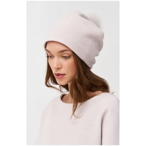 фото Ekaterina zhdanova шапка-бини в цвете кварцевый песок размер 54/56