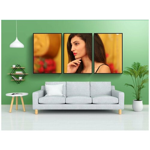 фото Набор модулных постеров для интерьера "горячая девушка, лицо, глаза" 60x90 см. в тубусе, без рамки lotsprints