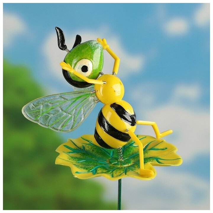 Штекер садовый, декоративный "Пчелка на листочке" 60см, 1003622 - фотография № 2