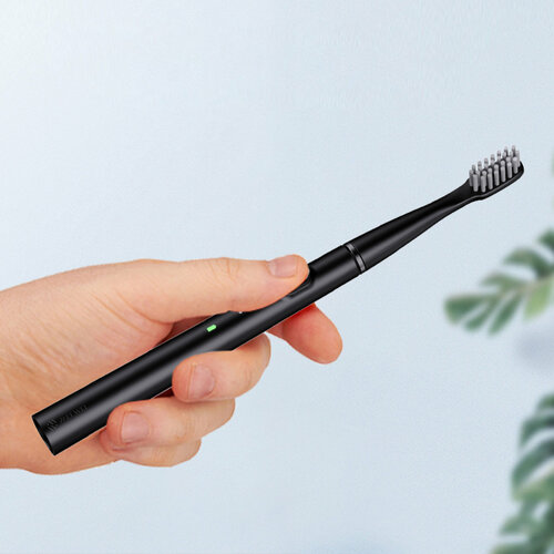 Электрическая дорожная зубная щетка М200 125000₽