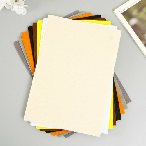 Набор мягкого фетра Астра 8 шт ассорти 3 мм 400 гр 20х30 см 519₽