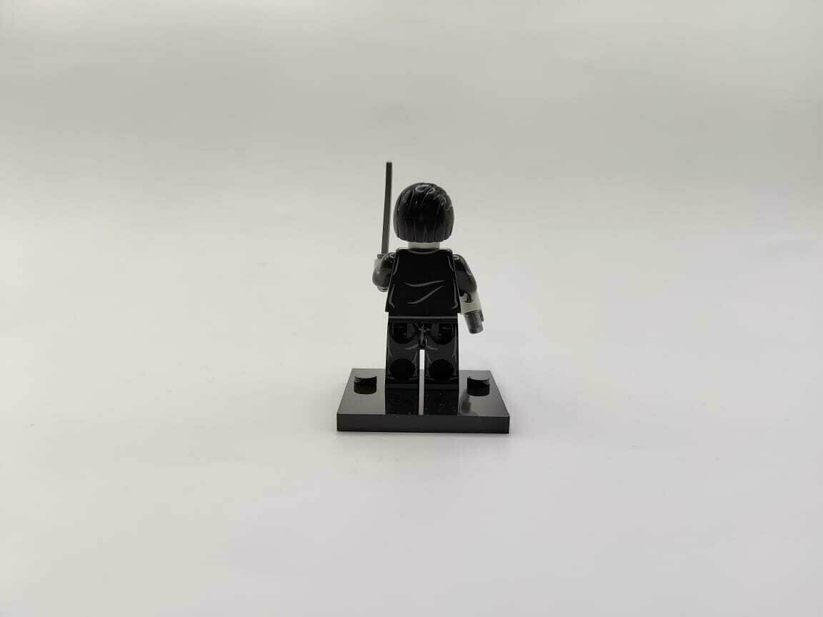 Минифигурка "Джон Крамер (пила)", фигурка тематики "Ужасы", совместима с конструкторами Lego — фото 1