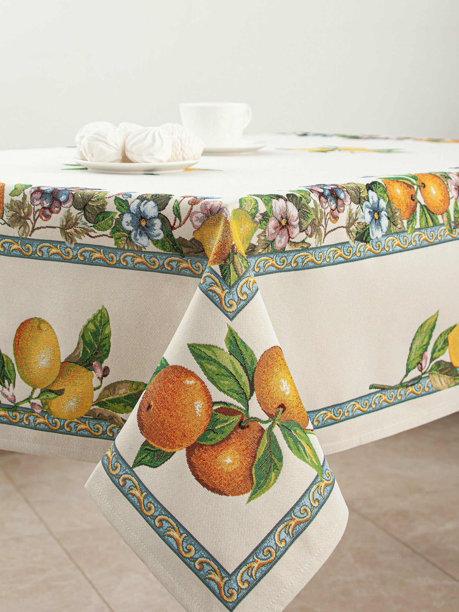 Скатерть Le Gobelin Фруктовый сад 140х180 см